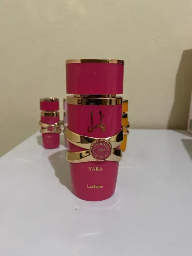 Vendo perfume Yara 179,99