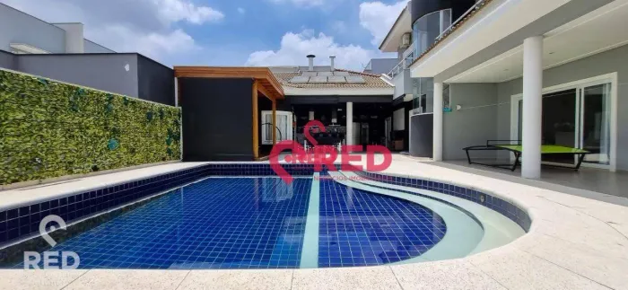 Sobrado com 6 quartos à venda, 250 m² por R$ 3.180.000 - Condomínio Ibiti Royal Park - Sor