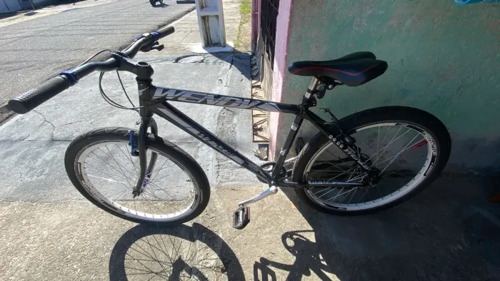 Bike Alfameq quadro fibra de carbono