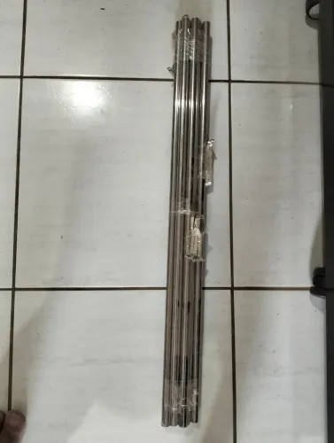 Cabide para armário cromado 