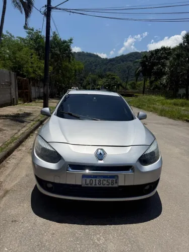 Renault Fluence Sed. Dynamique 2.0 16V Flex Aut. 2013