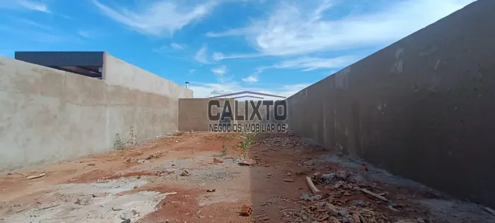TERRENO BAIRRO LUIZOTE IV