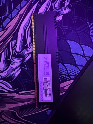 Memória RAM DDR4 8Gb 3200hz