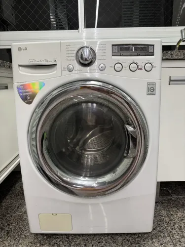 Máquina Lava e Seca LG 12 KG COM DEFEITO