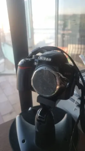 Nikon d3100 + bateria e carregador