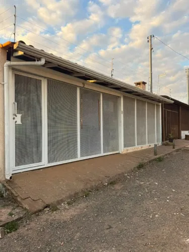 VENDO CASA NO JARDIM ZULEIKA ACEITA FINANCIAMENTO ATÉ 100% PELA CAIXA