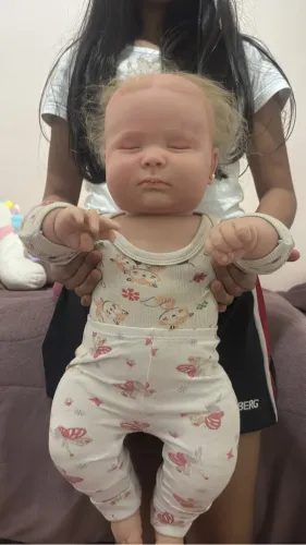 Bonecas reborn originais com corpo vinil e corpo de pano 