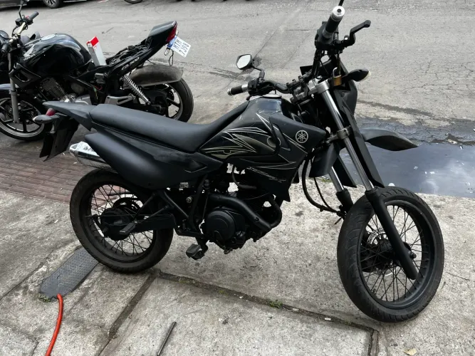 Vendo moto Yamaha xtz 125 12/13