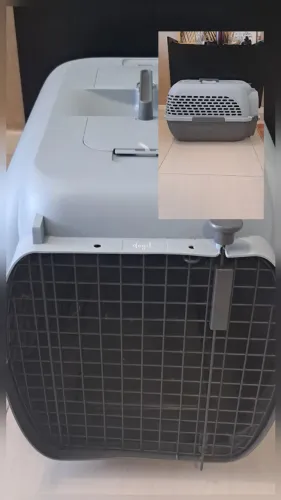 Oportunidade! ? Caixa de transporte para cãozinho, usada somente 1 vez. Praticamente nova
