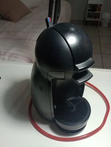 Cafeteira Nescafé Dolce Gusto Piccolo Arno 110v