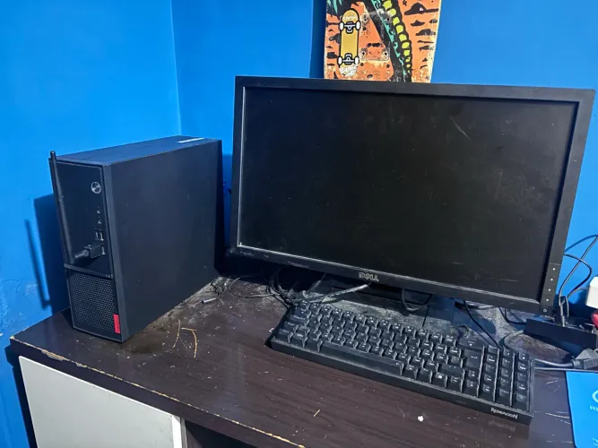 Desktop + Monitor