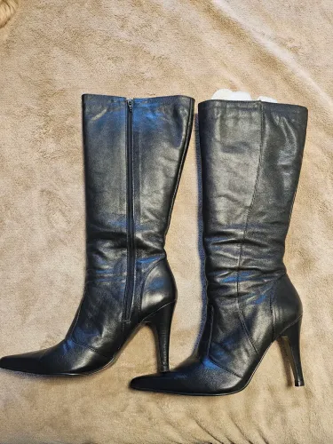 Bota de Couro Preta usada 2x número 36