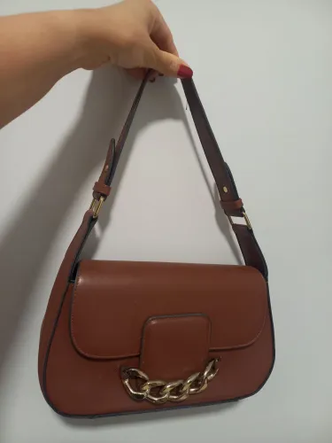 Vendo bolsa semi nova.