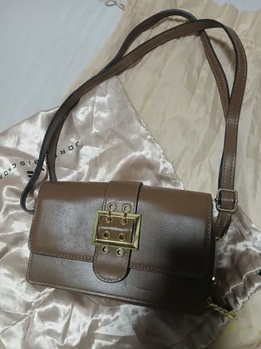 Linda bolsa marrom!!!