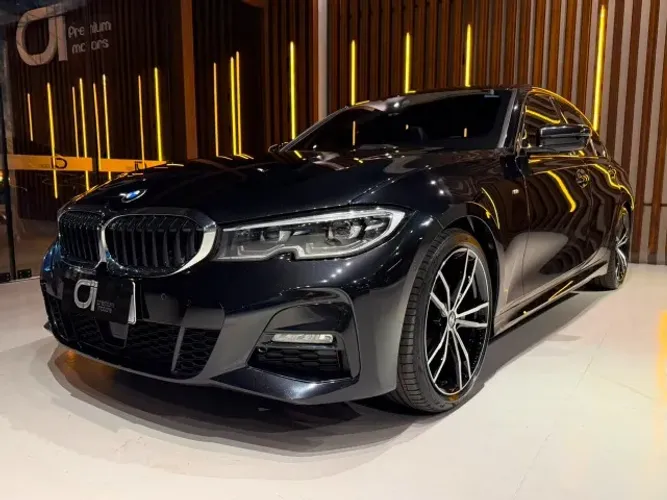 BMW 320I A 2.0 TB M Sport Activeflex 16V 4P 2022