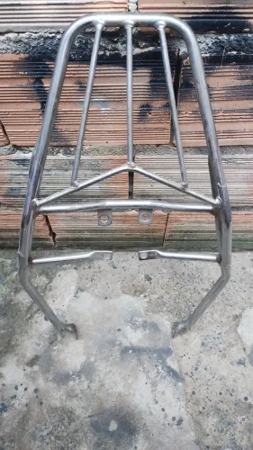 Suporte de moto para baú 170 reais bairro tupi a 