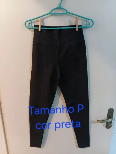 Vendo um lote de legging suplex novas Tamanho P