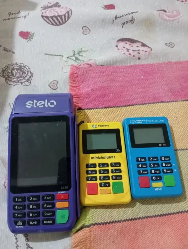 Vendo 3 máquina de cartão funciona perfeitamente só não tem carregador