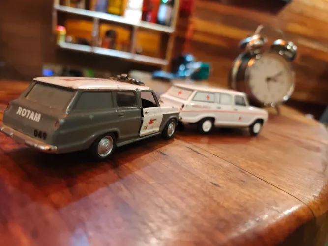 Carrinhos para colecionador