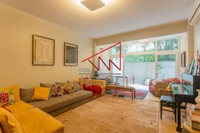 Apartamento : / Residencial / Gávea