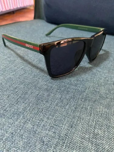 Óculos Gucci