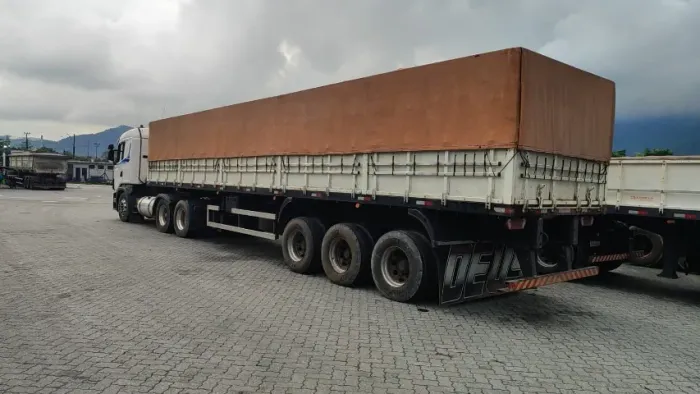 Carreta Graneleiro Rodoflex 3 eixos ano 2015/16