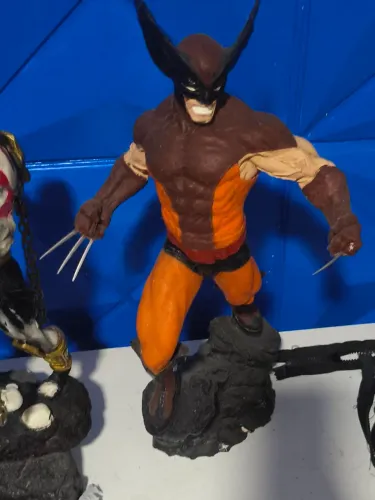 Boneco de terro colicinado