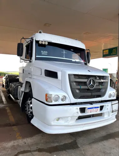Mercedes bens atron 1635 2012