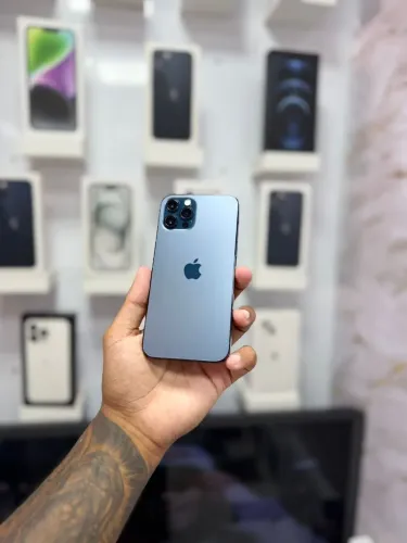 IPHONE 12 PRO 128GB<br>R$ 2.099,00