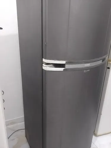 Geladeira funcionando frosfree