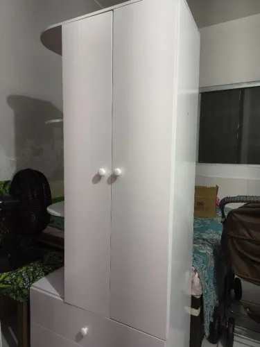 Guarda roupa para bebê