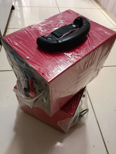 Fonte carregador de bateria automotivo bivolt 150amper