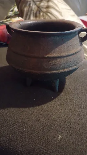 Panela de ferro antiga 