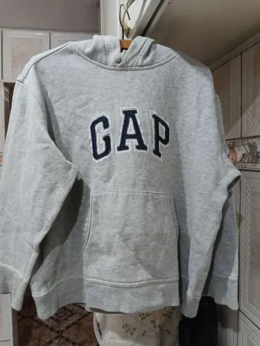 Casaco Gap Kids.