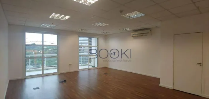 Conjunto para alugar, 69 m² por R$ 8.780/mês - Brooklin - São Paulo/SP