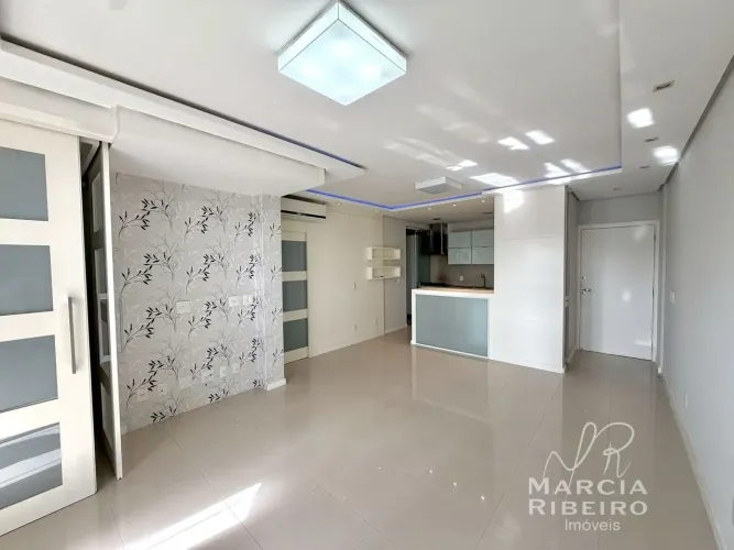 Apartamento 2 Dormitórios com Suíte na Trindade, Florianópolis/SC
