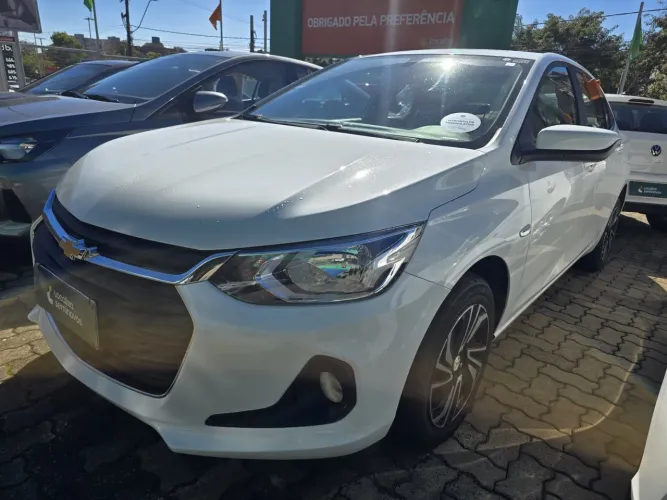 Chevrolet Onix Plus LT 1.0 12V TB Flex Mec. 4P 2025