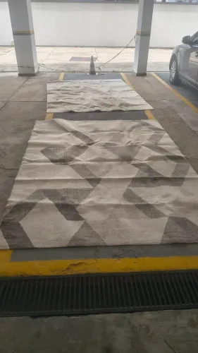 Vendo tapetes, seminovos.
