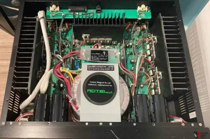 Amplificador Rotel Rb-985 5 Canais Thx