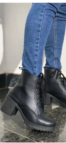 Bota feminina
