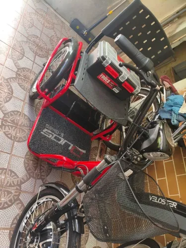 Bicicleta + Triciclo Elétrico Duos Veloster (Pouco Uso / Desapego).