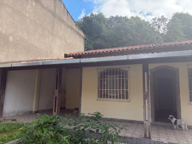 Casa Estilo Colonial com varandas