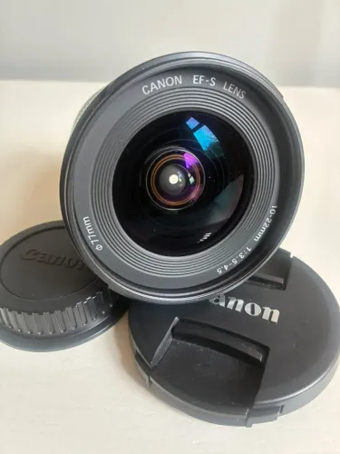 À venda! Lente Canon EF-S 10-22mm f/3.5-4.5 USM 1675,00 reais 