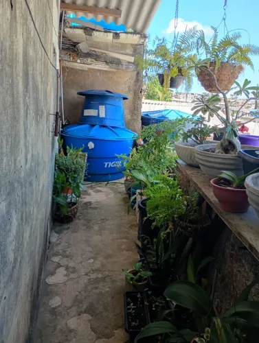 Vende-se uma em cavaleiro Jaboatão dos Guararapes , valor 40,000 mil