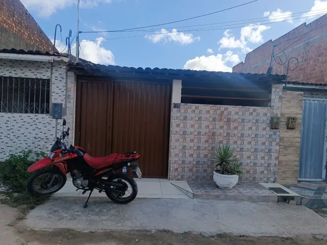 Casa no Village Campestre II