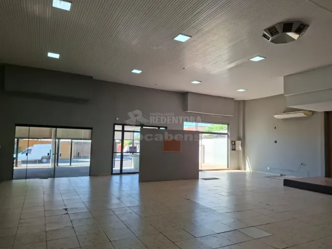 Salão Comercial