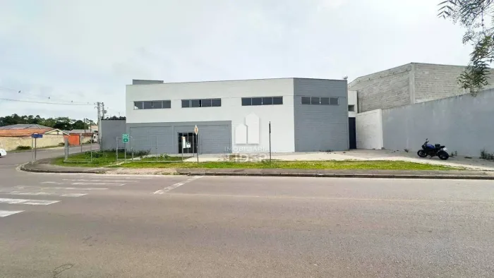Excelente barracão para locação ou venda situado em Piraquara- 300m²!