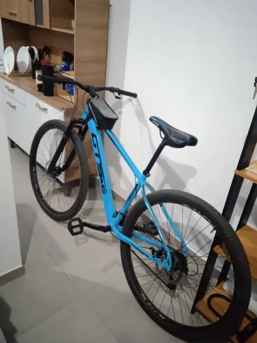Bicicleta M5 GT PRO