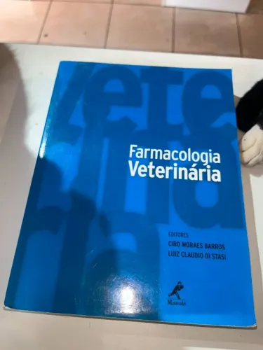 Livro Farmacologia Veterinária - Ciro Moraes Barros (Usado)