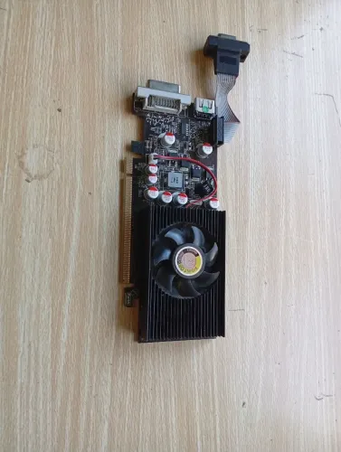 Placa de Vídeo NVIDIA GeForce 8400 GS 1GB DDR2 PCI-Express
